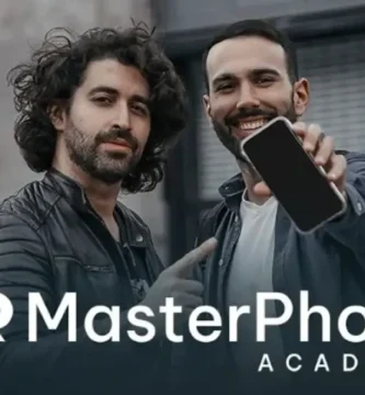 Delaquadra y ShotbyMarcos, creadores del curso MasterPhoto Academy de foto y vídeo con móvil